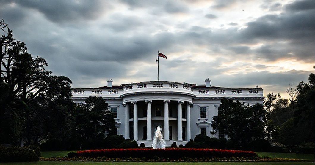 トランプ政権の内部対立