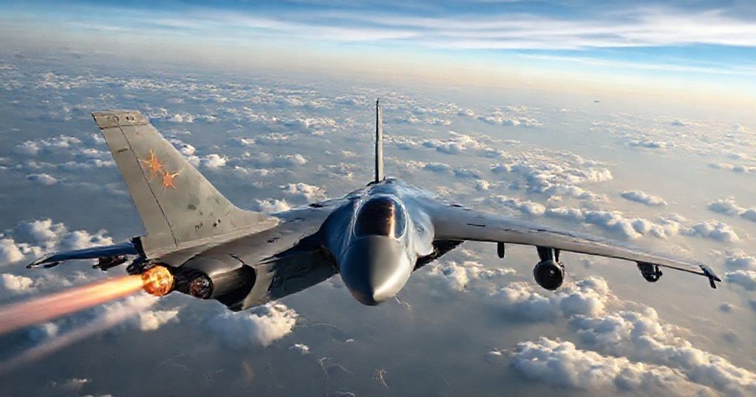 中国の新型輸送機が初飛行