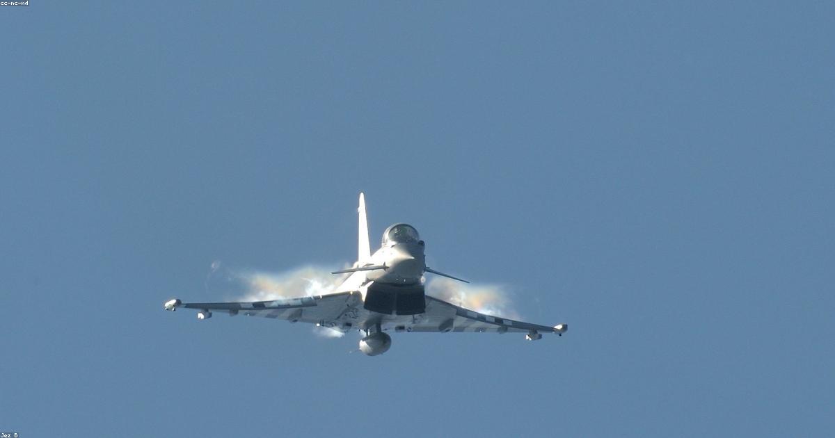 人民解放軍の装備と国防政策