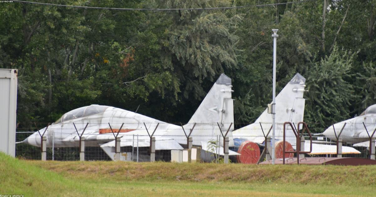 特斯ラ、革命的な「干電極」技術を実現