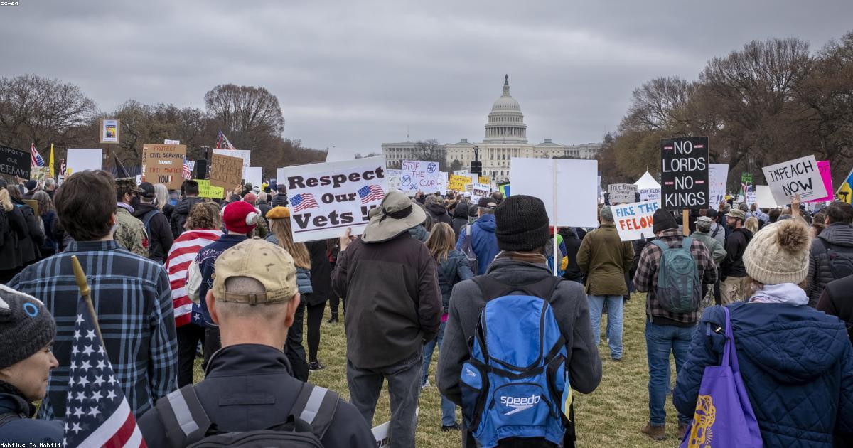 中国の自主的なニュース伝播学の構築