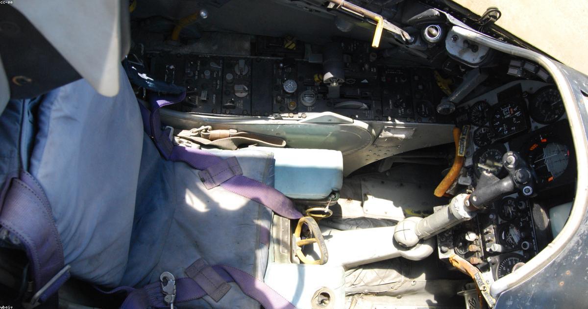 人民人民解放軍の装備と国防政策