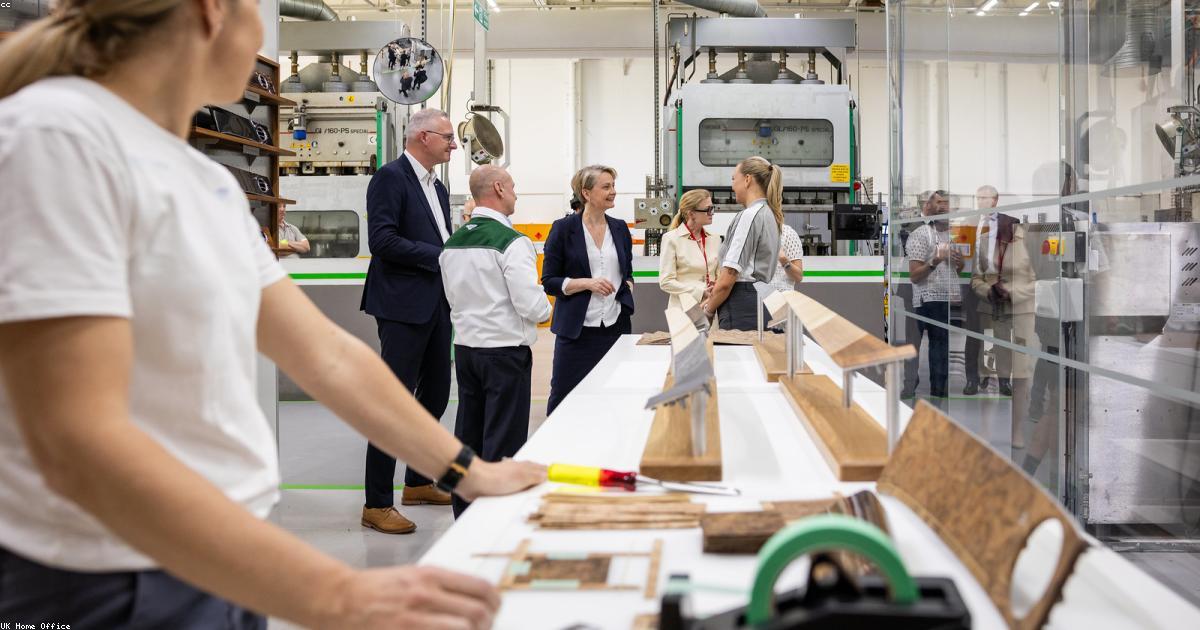 中国の高鉄建設が進む