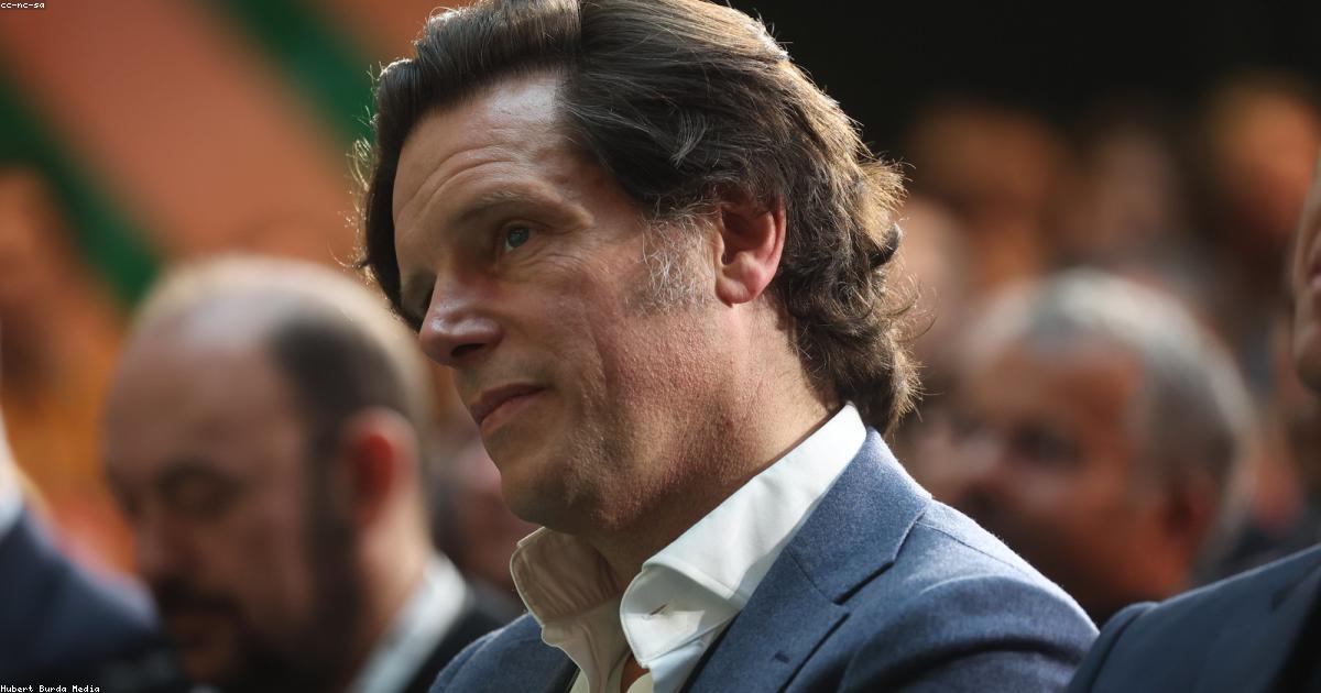 中国の研究者が国際超導材料賞を受賞