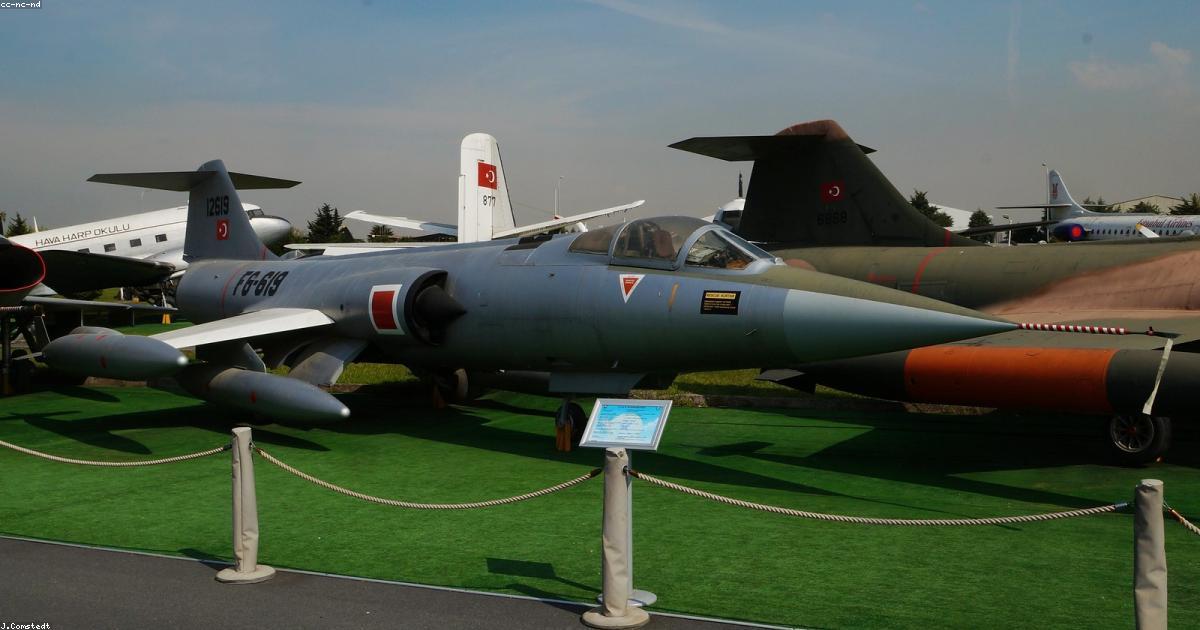 イランの「国宝空母」