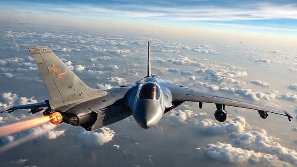 中国、新型輸送機Y-30が初飛行か 12年の開発経て戦略的展開能力を強化